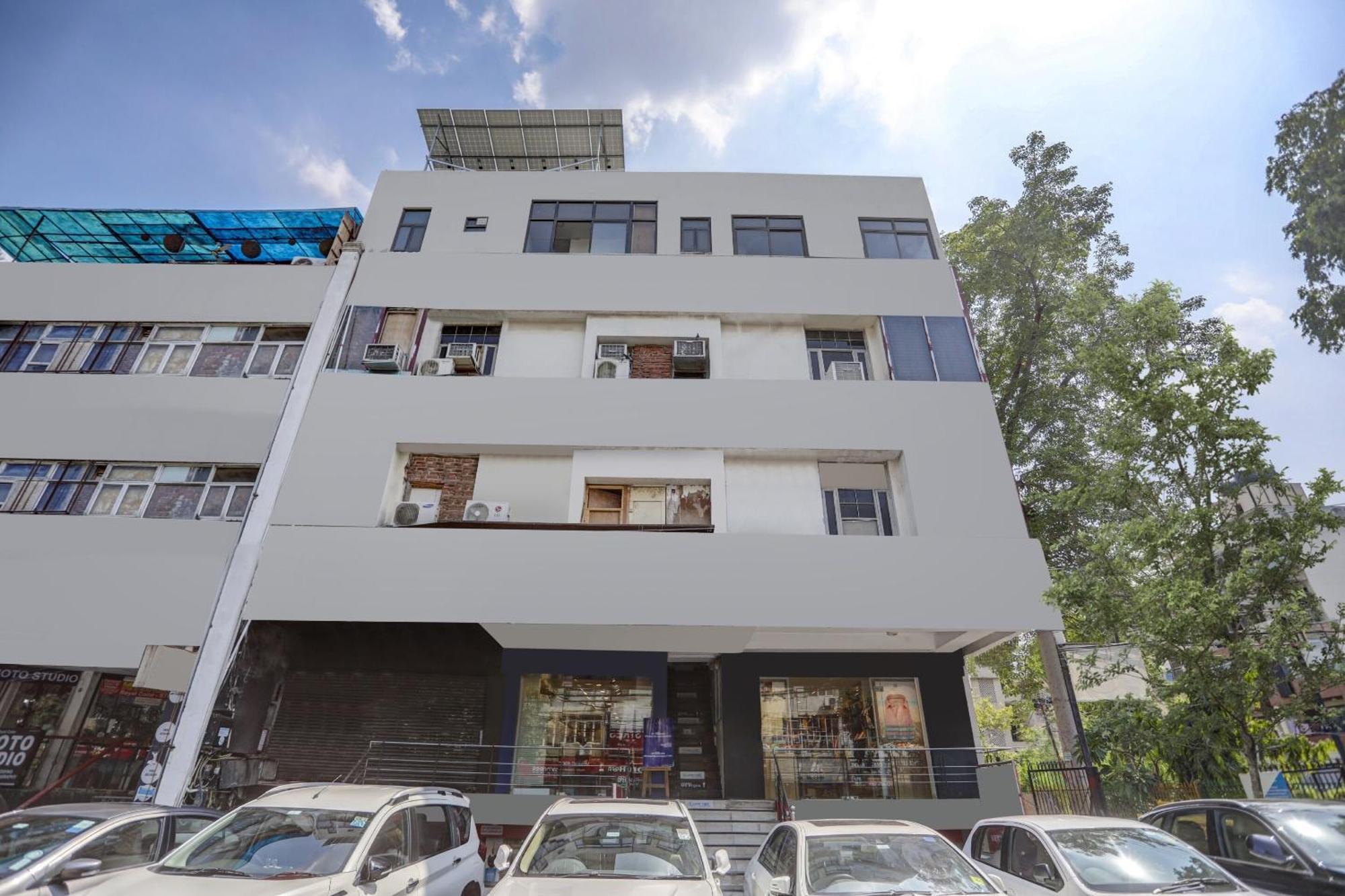 Hotel O Blissbourn Нью-Дели Экстерьер фото